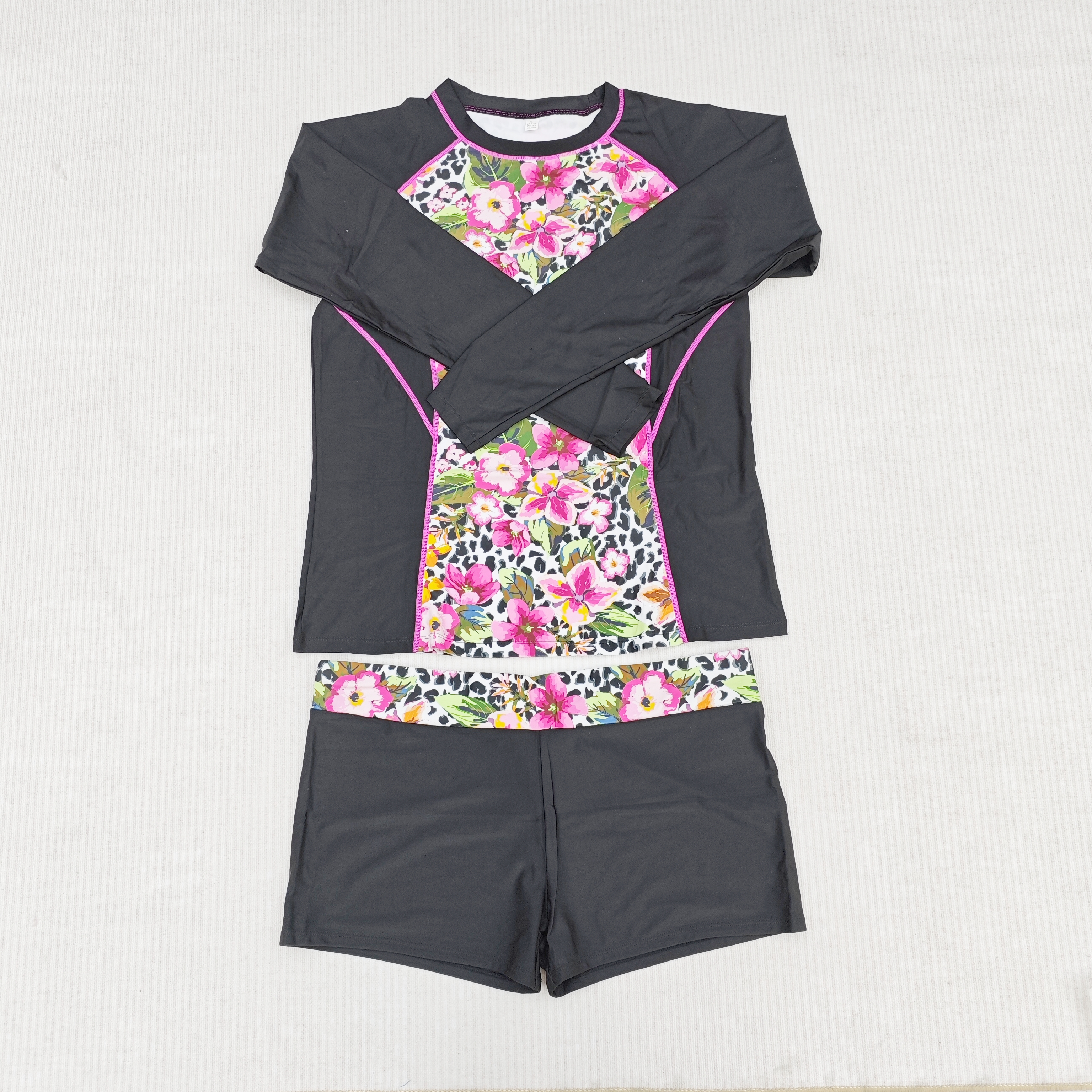 Two-piece swimwear stocklot TOP0674