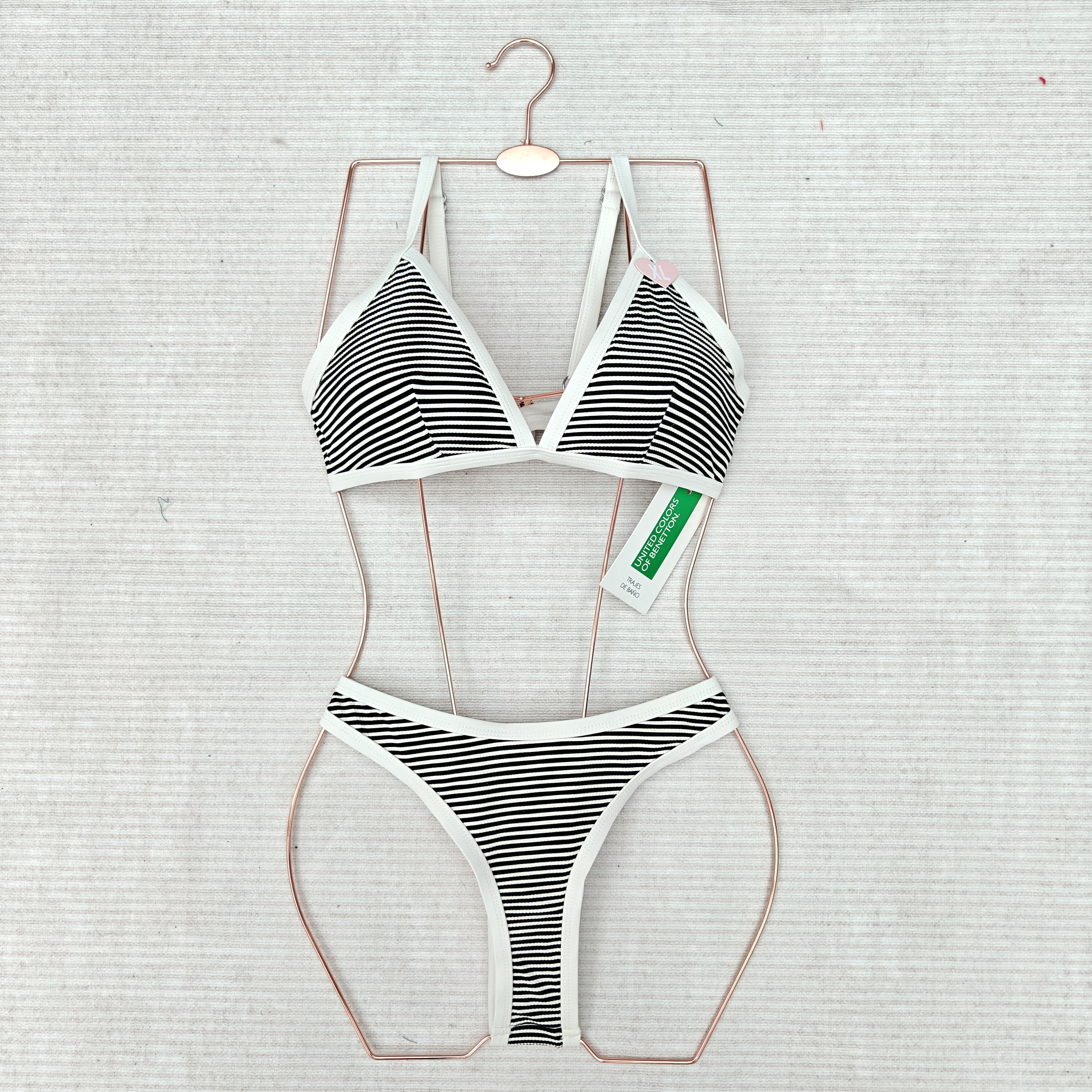 Bikini swimwear stocklot TOP2077