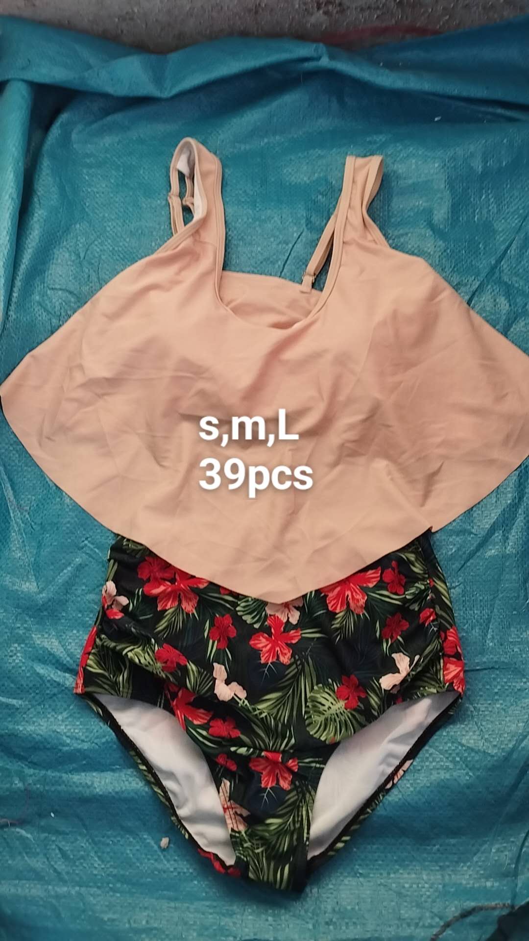 High-waisted swimwear stocklot TOP2511