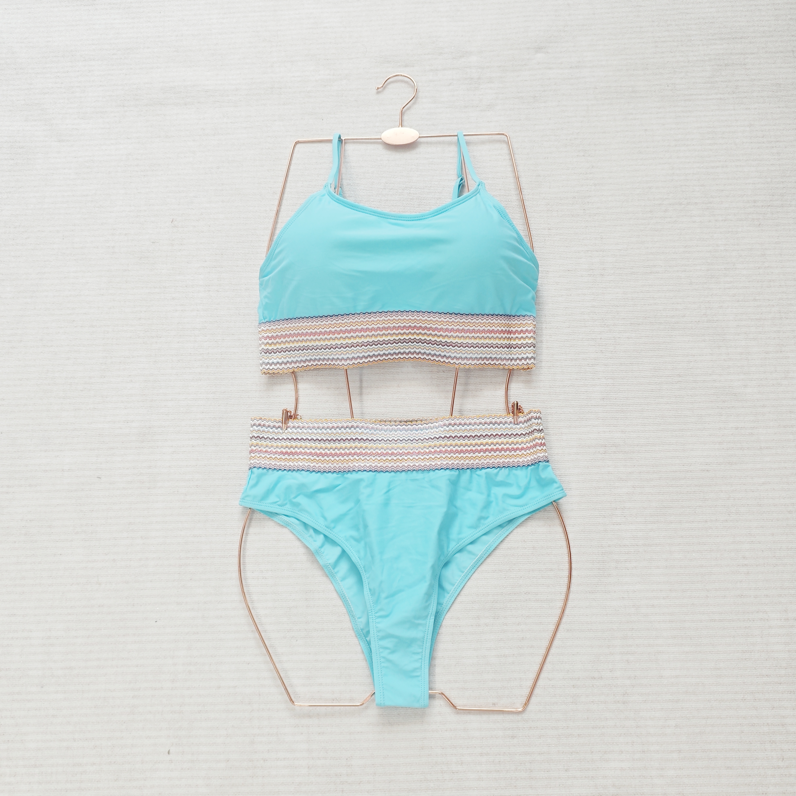 High-waisted swimwear stocklot TOP2515