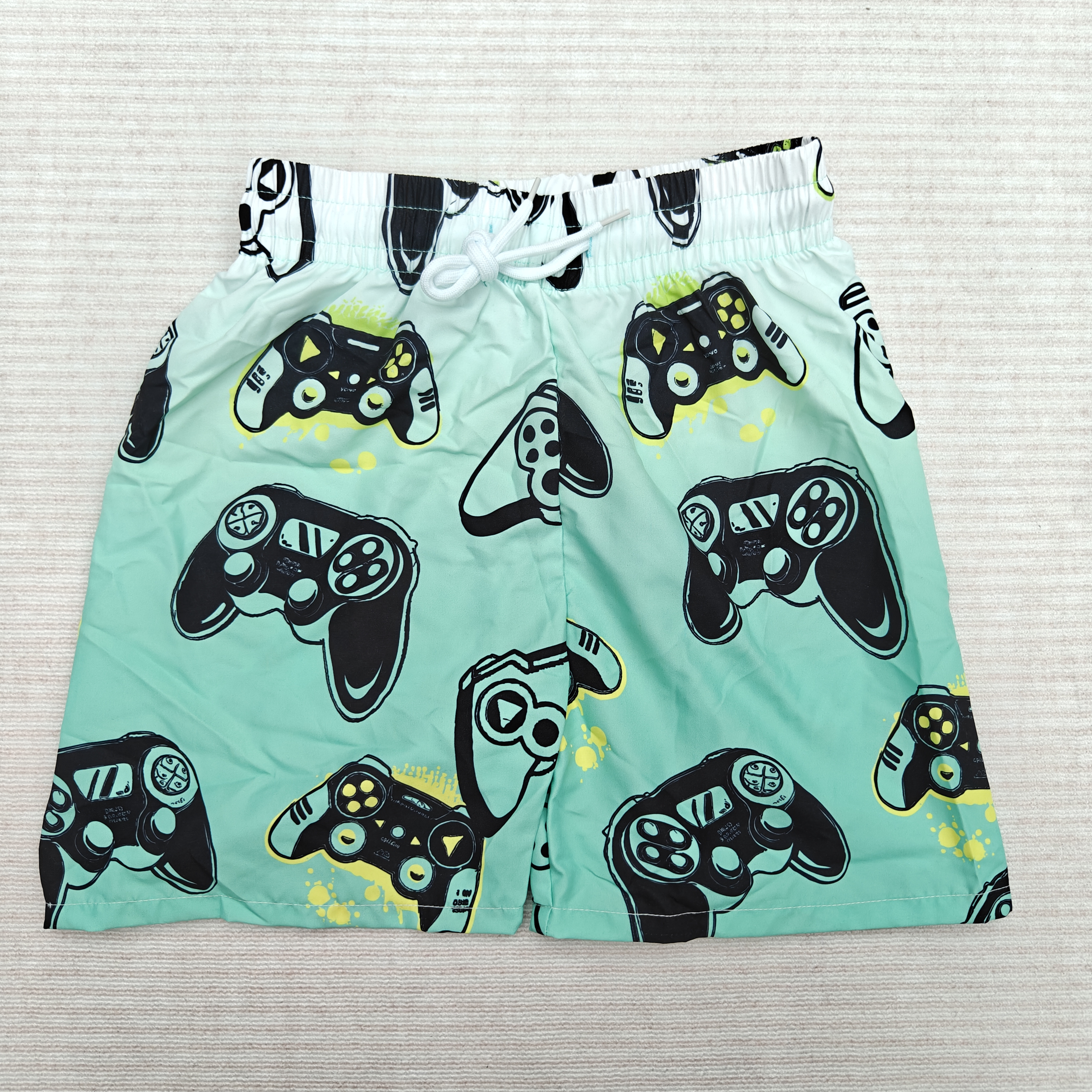 Kids’ beach shorts stocklot TOP2817