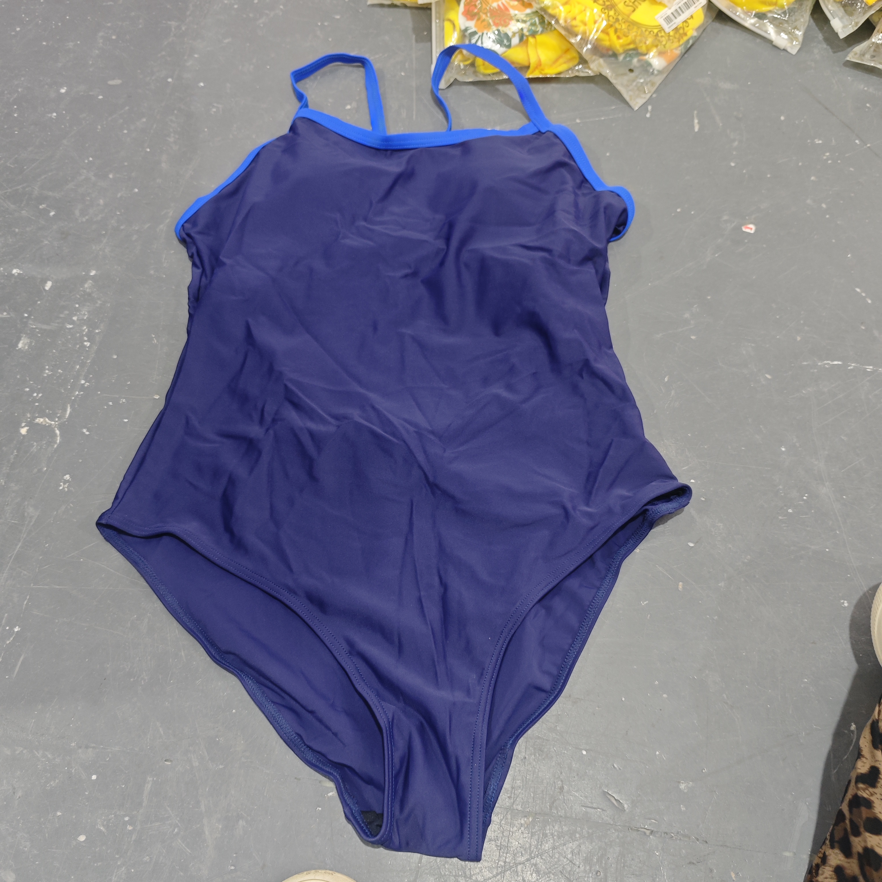 One-piece swimsuits stocklot TOP2866