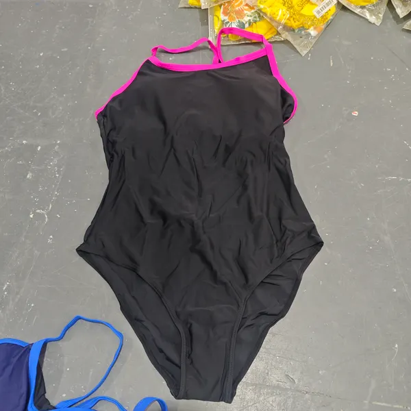 One-piece swimsuits stocklot TOP2866